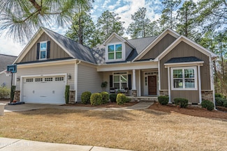 300 N Bracken Fern Ln, Southern Pines, NC 28387
