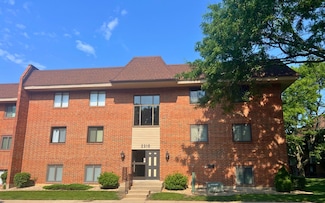 2310 Woodbridge Way Unit 1B, Lombard, IL 60148