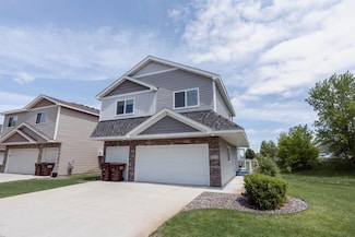 1004 Alexander Ct, Montrose, MN 55363