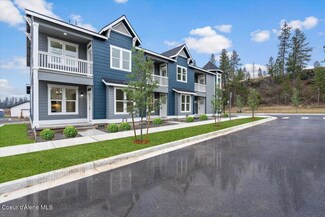 335 E Grosbeak Ave, Hayden, ID 83835