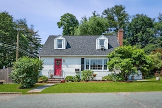 2 Sargent St, Beverly, MA 01915