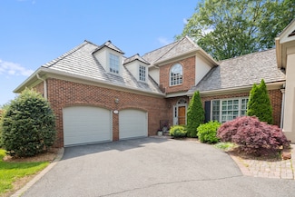 184 Stillson Rd, Fairfield, CT 06825