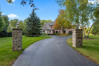 4580 Pamela Ct, Long Grove, IL 60047