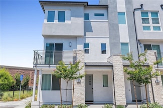 1830 W Bushell St, Anaheim, CA 92805
