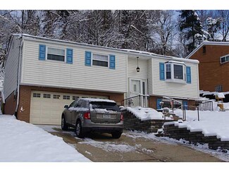 3326 Kathy Dr, Pittsburgh, PA 15204