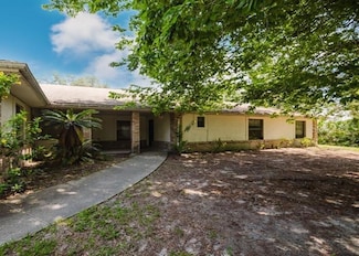 585 Gasline Rd, Deland, FL 32724