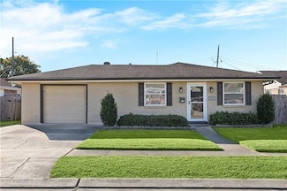 574 Dover Ln, Terrytown, LA 70056