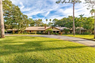 360 9th Ct, Vero Beach, FL 32962