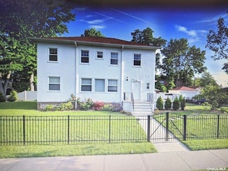 471 Webster Ave, New Rochelle, NY 10801