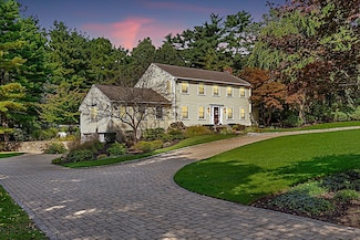 46 Wilmor Rd, Topsfield, MA 01983