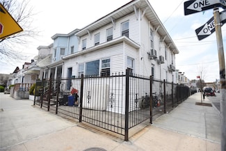 87-26 75th St, Woodhaven, NY 11421