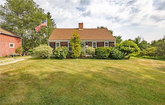 93 Moosup Valley Rd, Foster, RI 02825