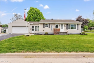 1588 Eastwood Ave, Akron, OH 44305