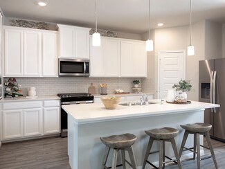 12107 Silver Moon Ln, Mont Belvieu, TX 77523