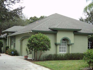 1211 Imperial Dr, Naples, FL 34110