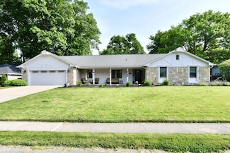 7242 Highburry Dr, Indianapolis, IN 46256