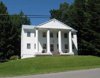2 Frankwood Dr, Winslow, ME 04901