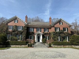 682 Lake Ave, Greenwich, CT 06830