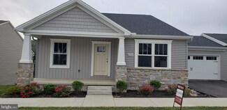 6224 Overview Ln, Harrisburg, PA 17111