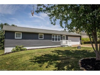 3845 Seeman St SW, East Sparta, OH 44626
