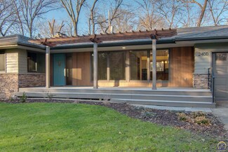 2400 SW 36th St, Topeka, KS 66611
