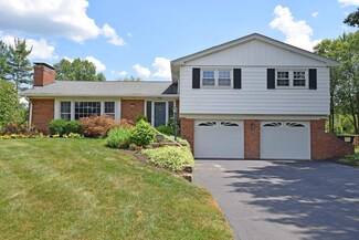 10530 Storybook Dr, Montgomery, OH 45242