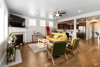 6584 E Deer Ridge St, Boise, ID 83716