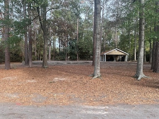 1008 Windsor Dr, Hattiesburg, MS 39402