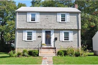 135 Elm St, Milton, MA 02186