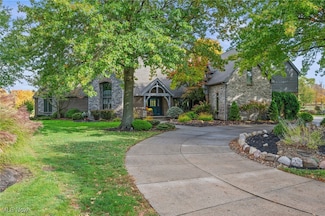 3865 Weymouth Woods Dr, Medina, OH 44256