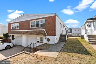 9822 Cowden St, Philadelphia, PA 19115