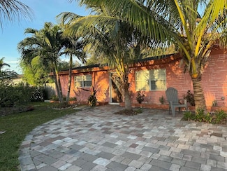 1299 Stoneway Ln, West Palm Beach, FL 33417