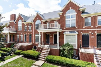 1460 Ashford Ct, Troy, MI 48084