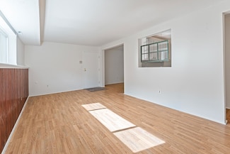 1 Brookside Dr Unit 2, Exeter, NH 03833