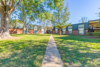 900 Mountain Creek Rd, Chattanooga, TN 37405