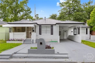 819 W 51st St, Savannah, GA 31405