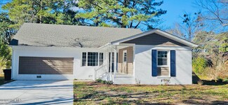 1607 Midgett Dr, Elizabeth City, NC 27909