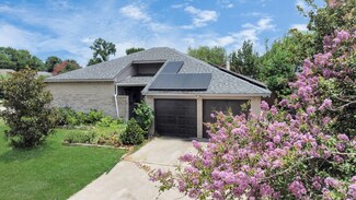 2638 S Camden Pkwy, Houston, TX 77067