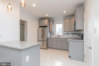 115 N Lafayette Ave Unit A, Morrisville, PA 19067