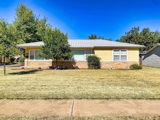 3820 32nd St, Lubbock, TX 79410