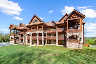 20 Golf Overlook Way, Laurel Fork, VA 24352