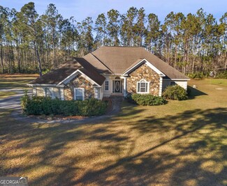 2610 Gibbs St, Waycross, GA 31503