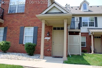 23413 Williamsburg Cir Unit 12, Woodhaven, MI 48183