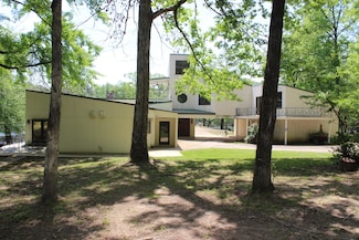 20616 Coontail Rd, Aberdeen, MS 39730