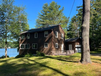 57 Welch Point Rd, Winthrop, ME 04364
