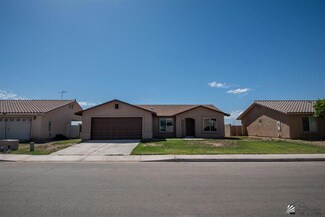 1305 S Fresno Ave, Somerton, AZ 85350