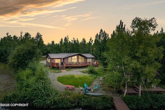 373 N Beaver Lake Rd, Wasilla, AK 99623