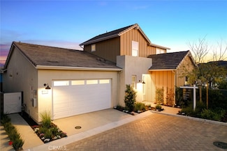 502 Sunrise Rd, Ladera Ranch, CA 92694