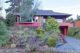 150 NE 116th St, Seattle, WA 98125