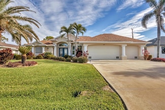 67 Pine Valley Ct, Rotonda West, FL 33947